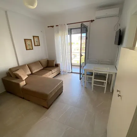 E Apartment *
